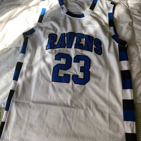 One Tree Hill: Nathan Scott Jersey - Picture 4 of 4